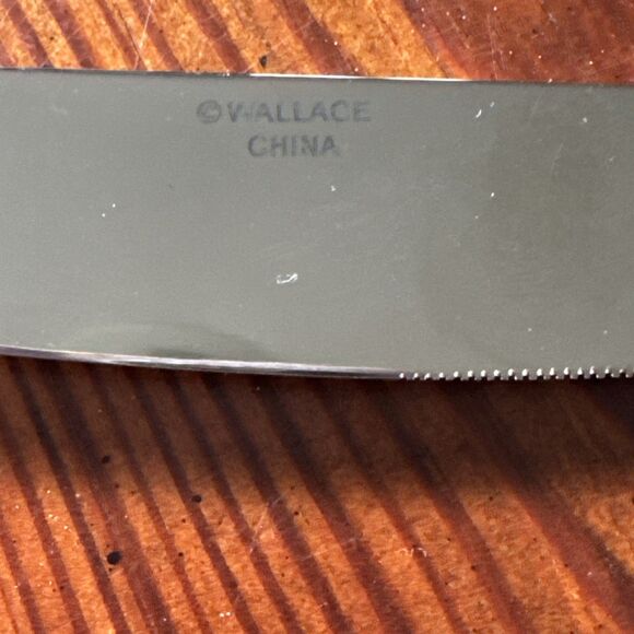 Wallace Silversmiths Barocco Pierced Knives Set of 8 Stainless Steel 10” - Picture 3 of 6